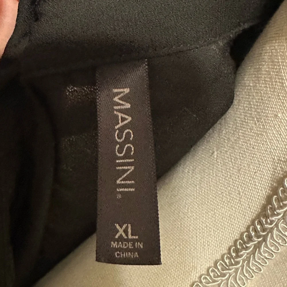 Massini Size XL Black Button Up Blouse - Picture 6 of 6